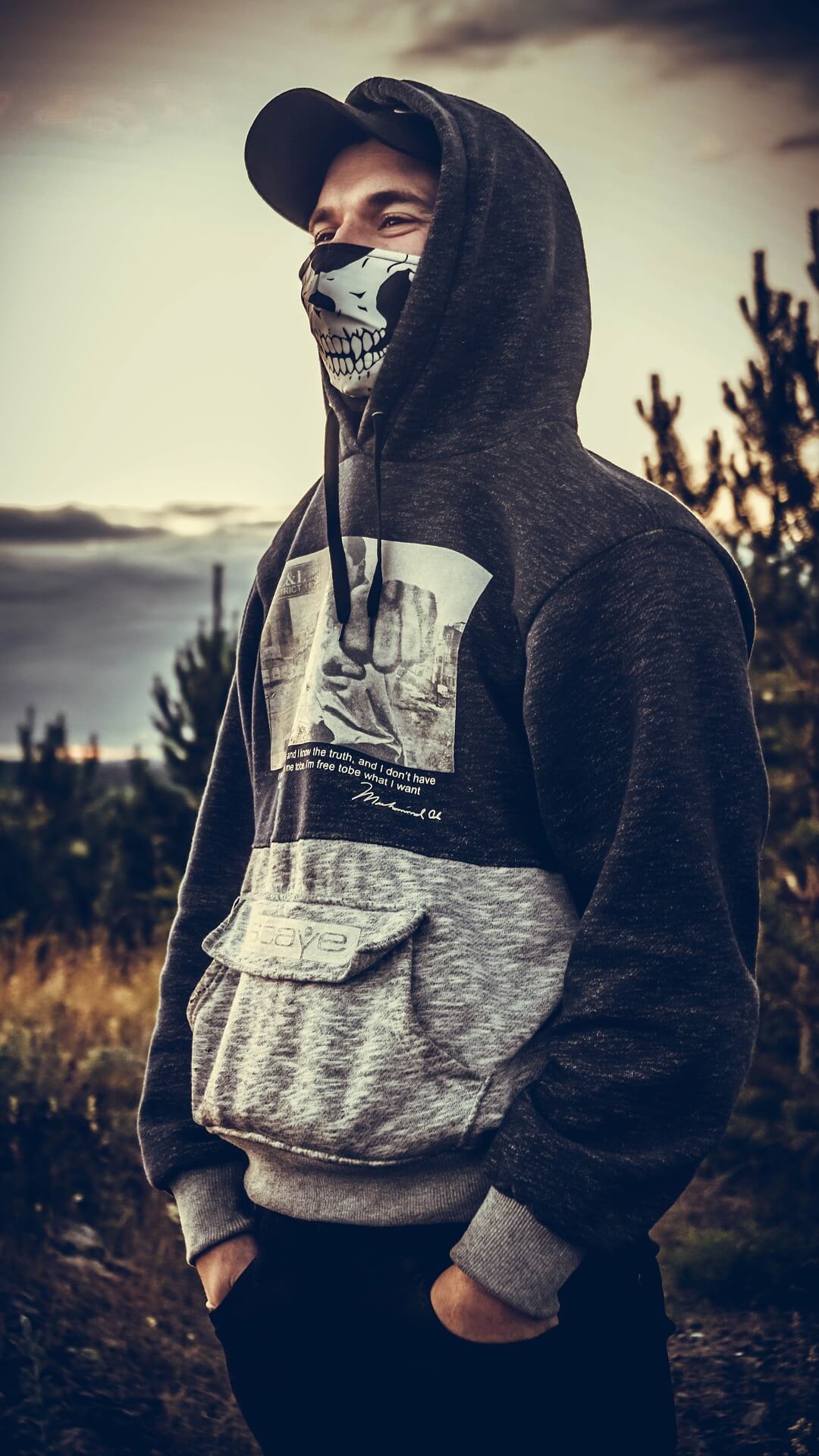 man-5373042_1920